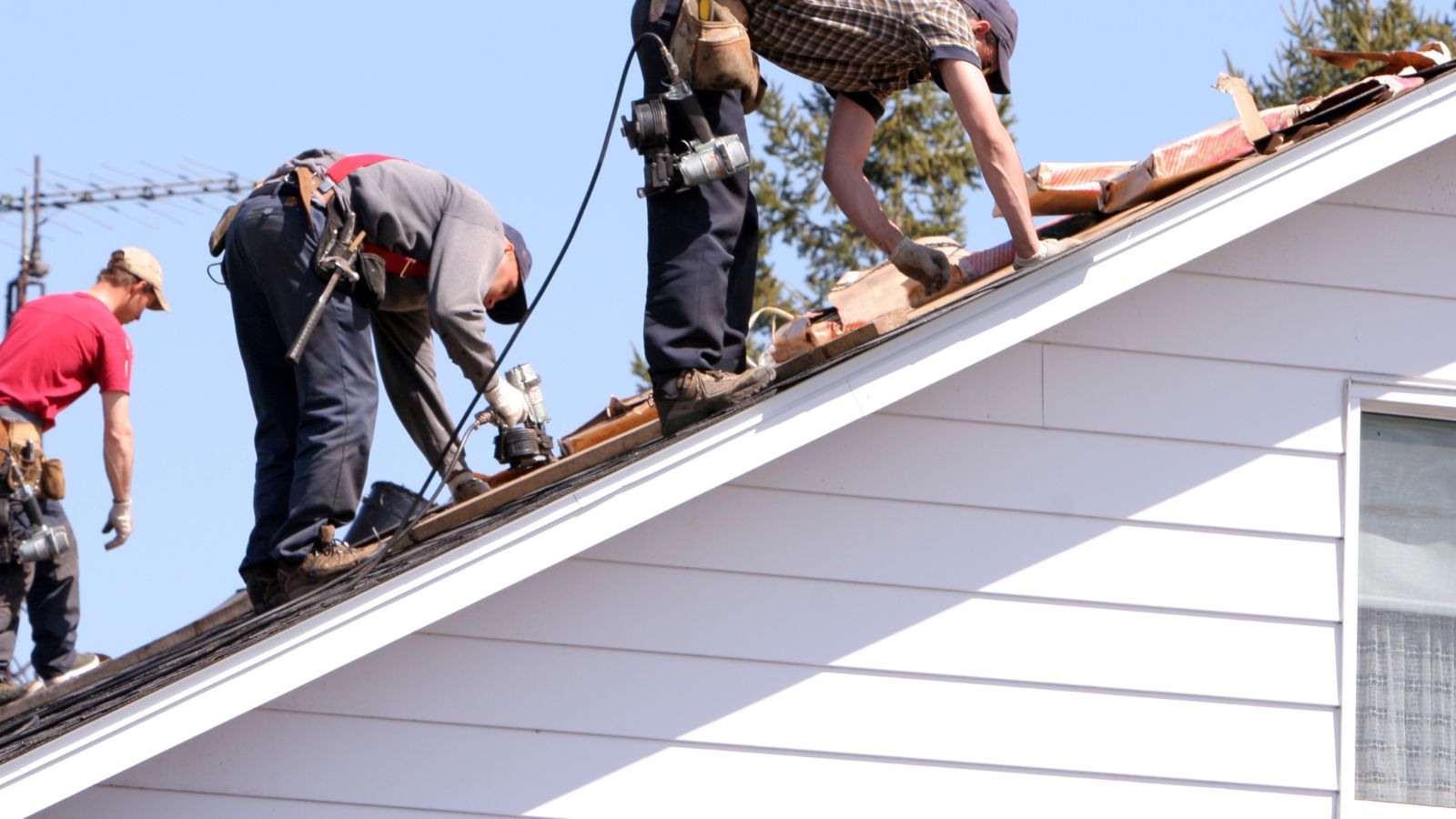 Why homeowners choose trusted roofing services in Owensboro, KY – Owensboro Roof & Exterior Pros